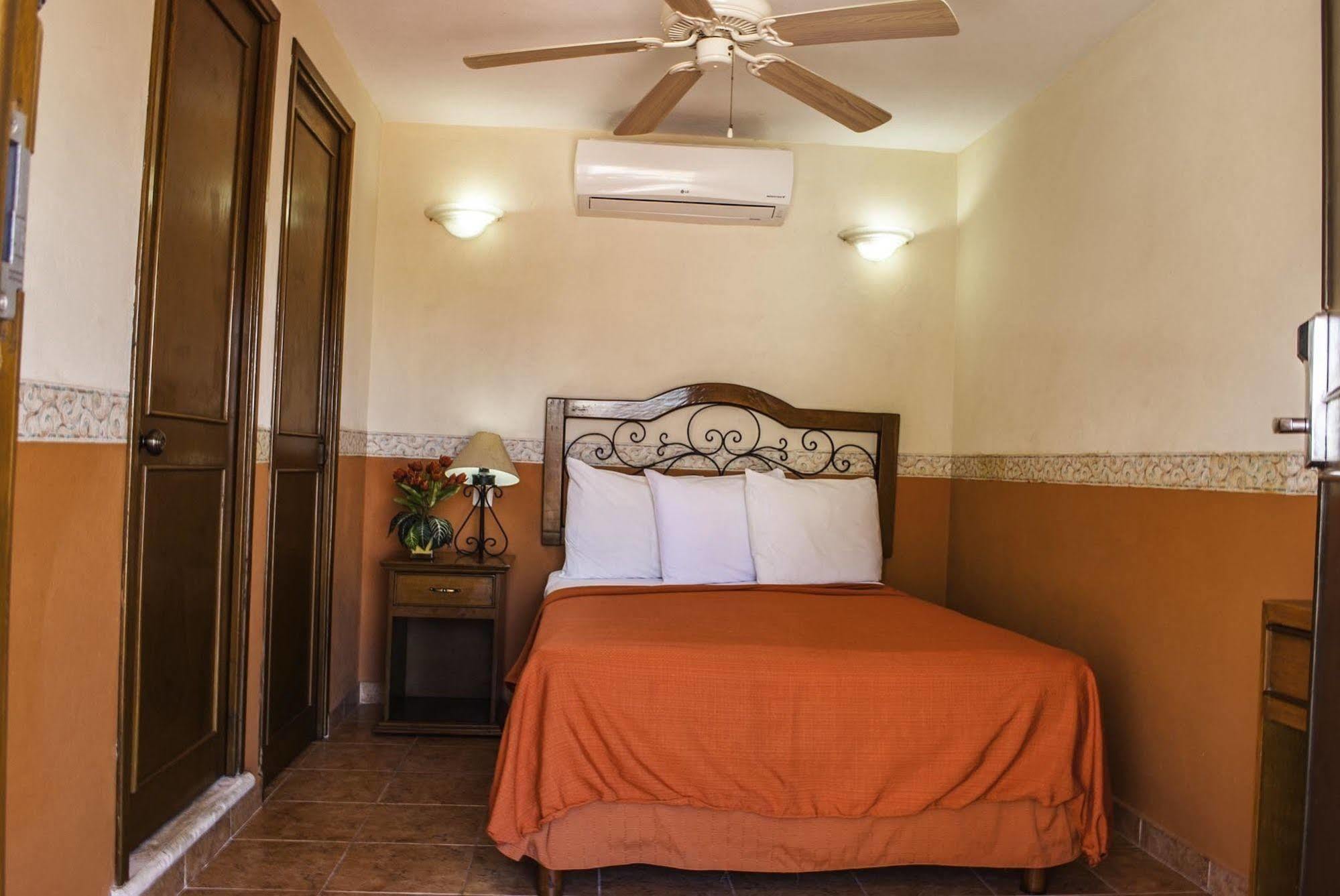 Maya Campeche Hotel Luaran gambar